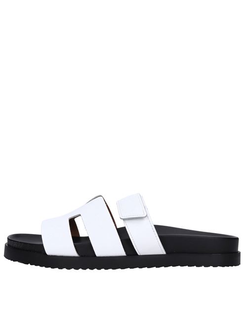 Leather mules VINCENT VEGA | AD-MILOBIANCO
